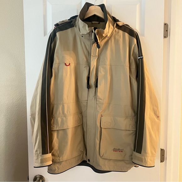 Vintage Eddie Bauer Hooded EBTEK GORE-TEX Men's Raincoat - Size M - Picture 1 of 8
